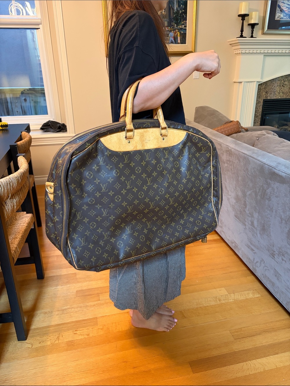 Louis Vuitton Travel Suitcase in Monogram Canvas